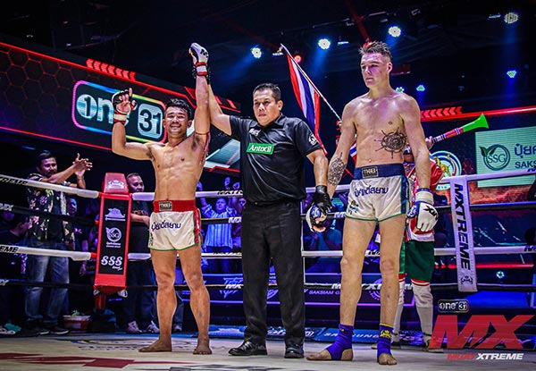 muay thai title fight