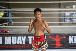 muay thai boxer